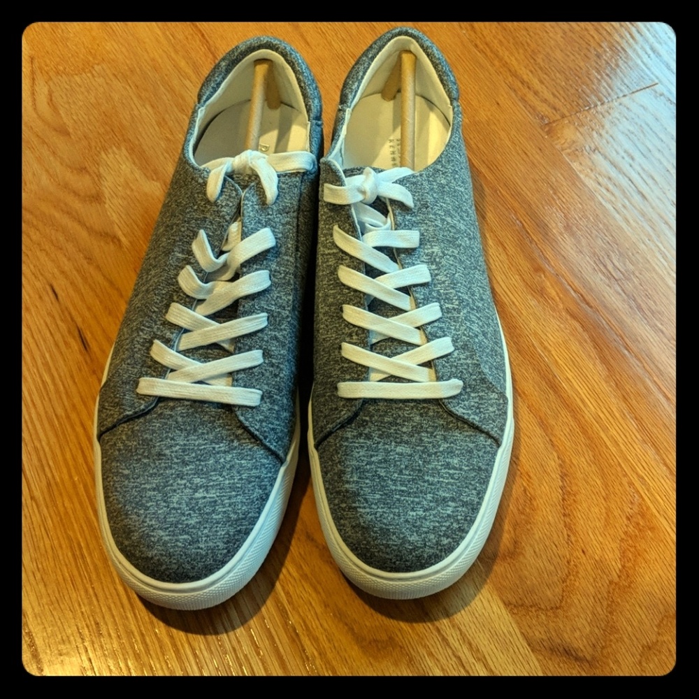 Kenneth Cole sneakers